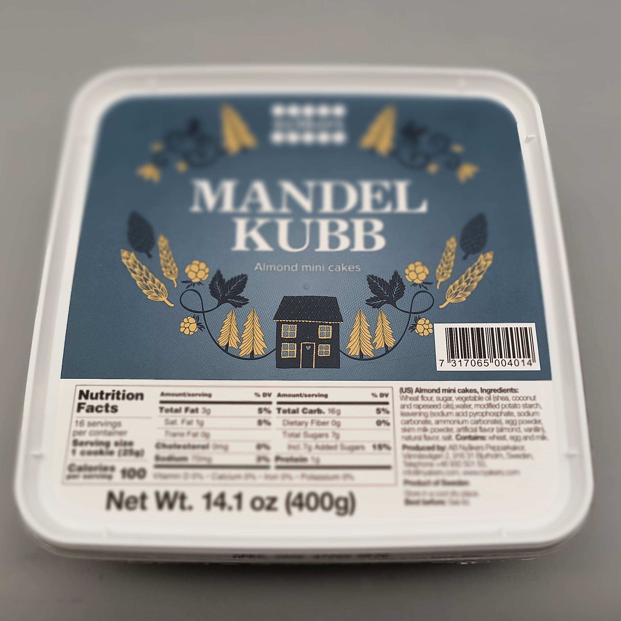 Mandel Kubb packaging on a gray background