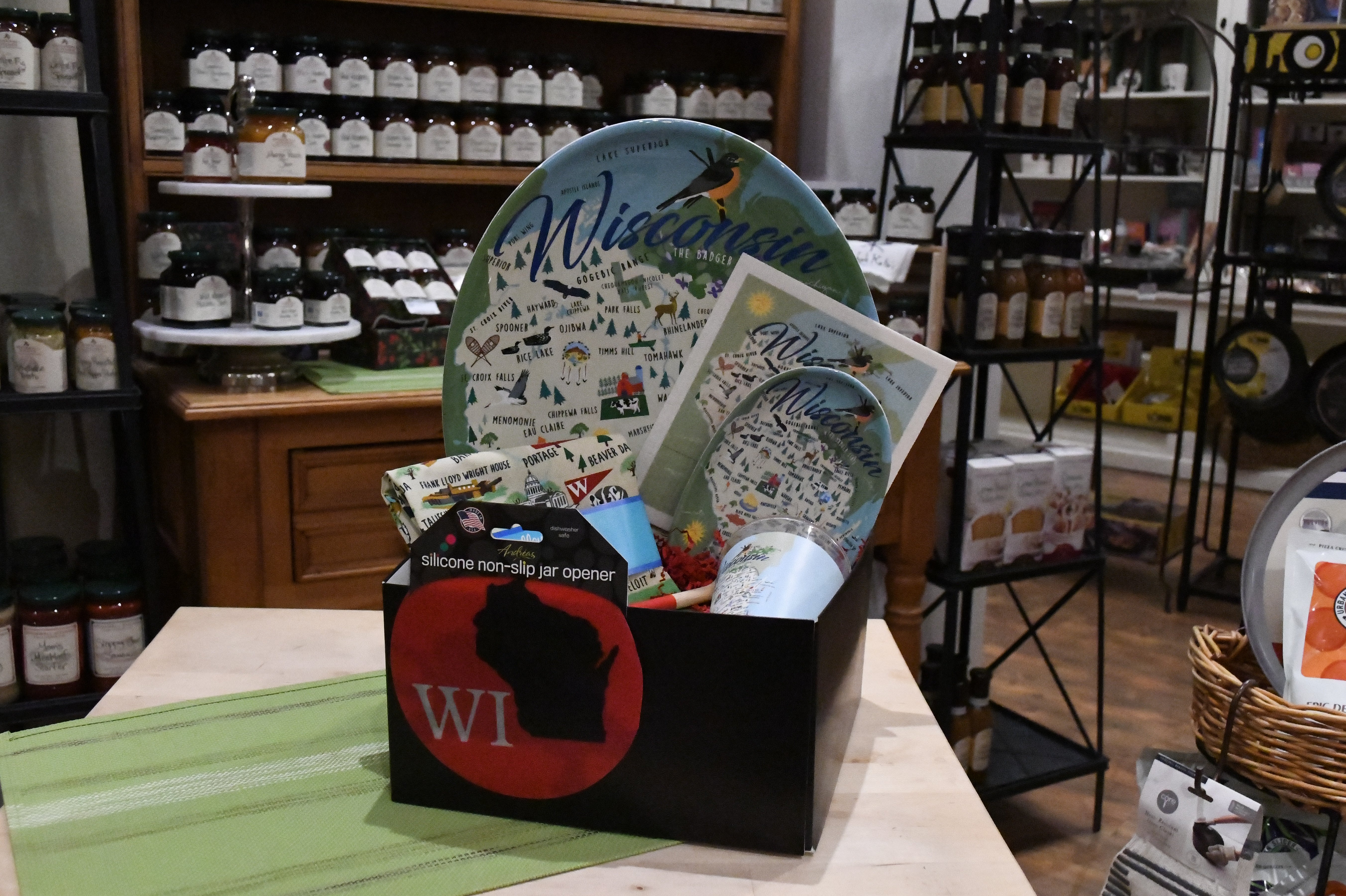 Wisconsin Basket