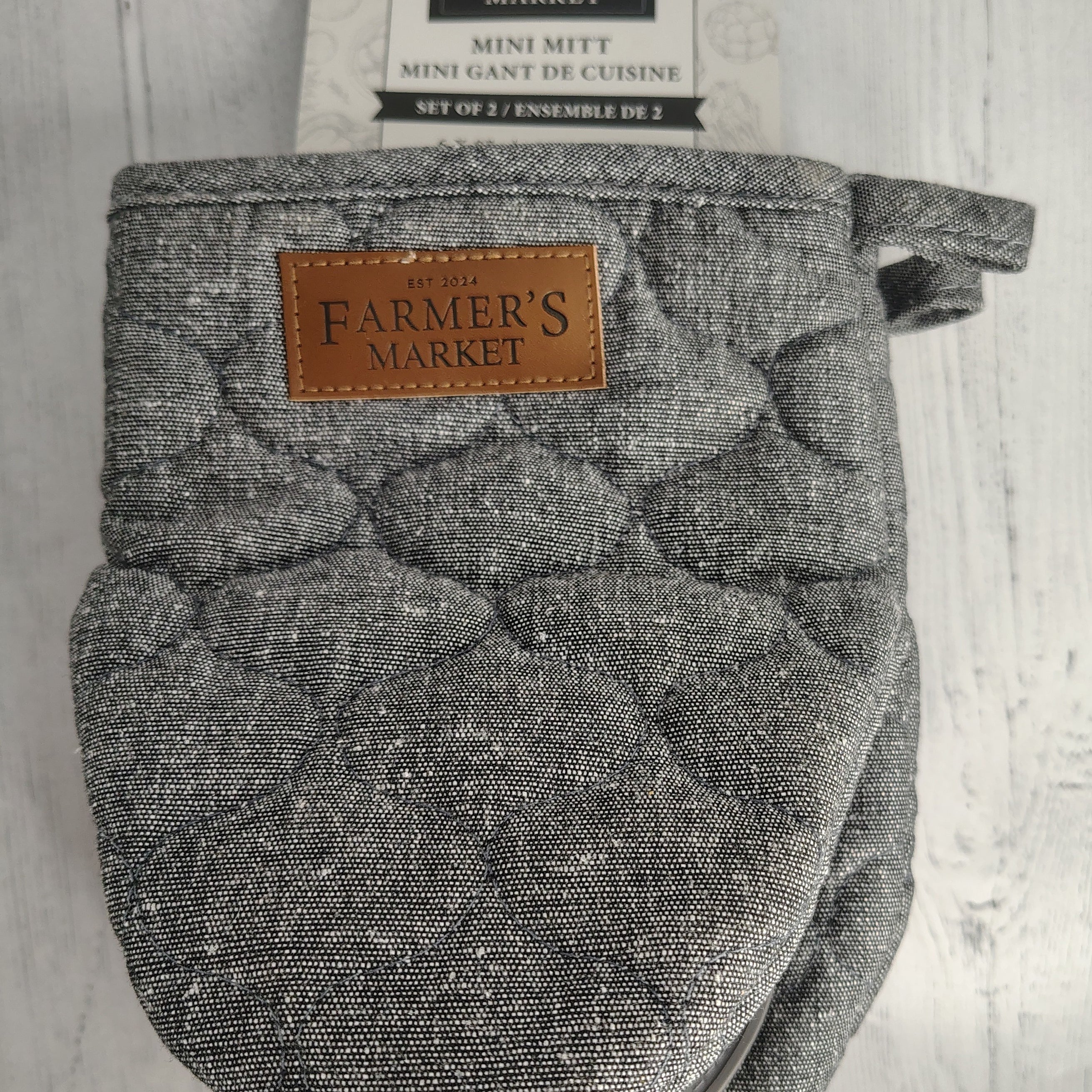 Harman Quilted Mini Mitt Pair w/Silicone Charcoal