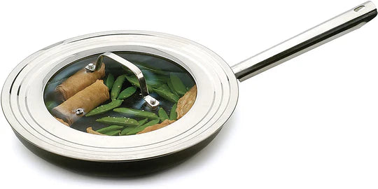 Pan with Universal glass lid