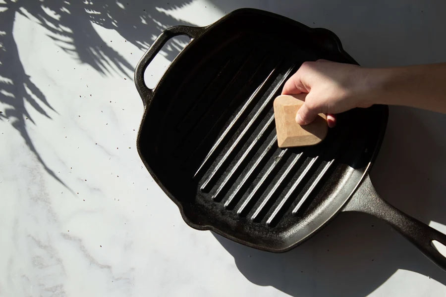 Epicurean 2" x 2" Natural Pan Scraper