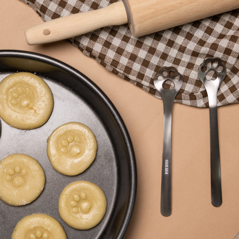Fox Run Cat & Dog Paw Print Baking Spoons