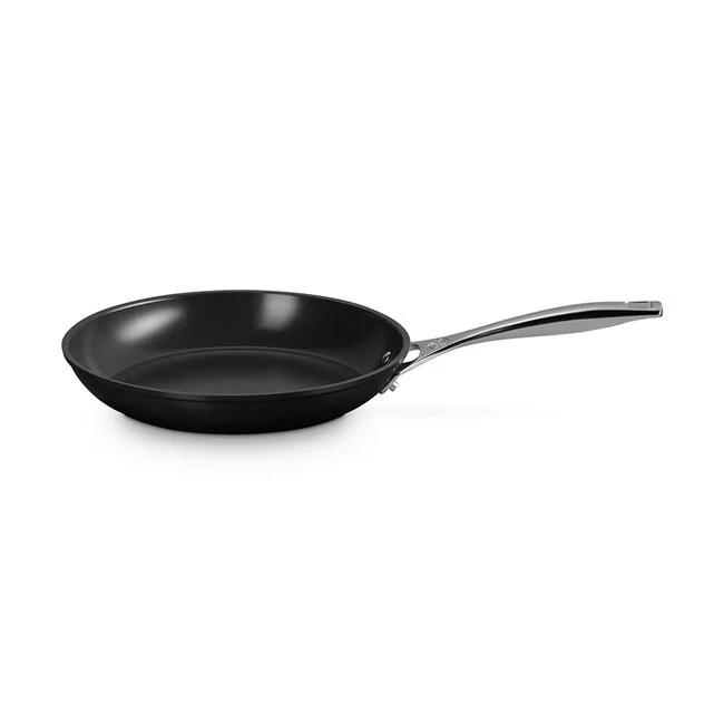 Le Creuset 10" Essential Non Stick Ceramic Fry Pan