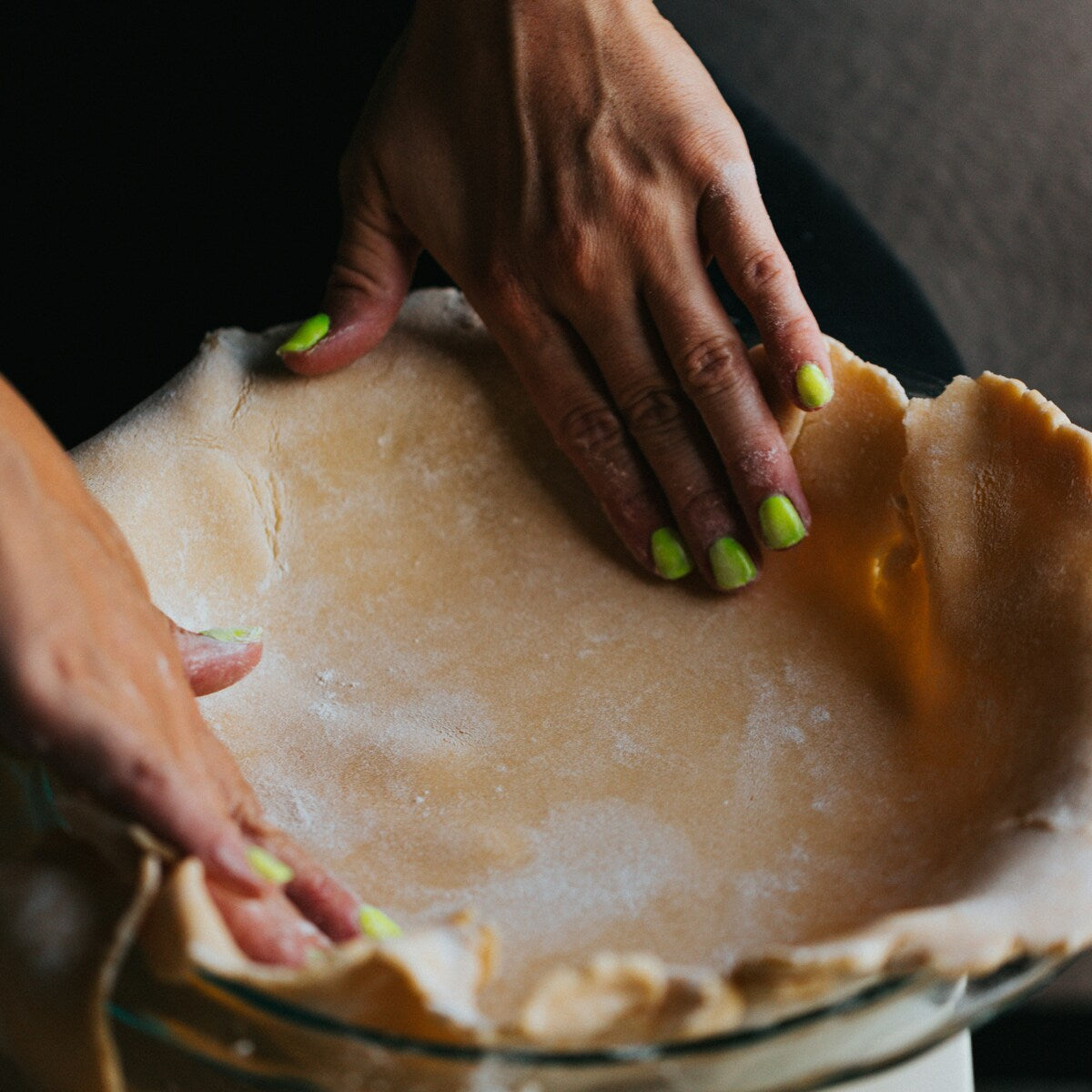 Fox Run Laurel Glass Pie Dish