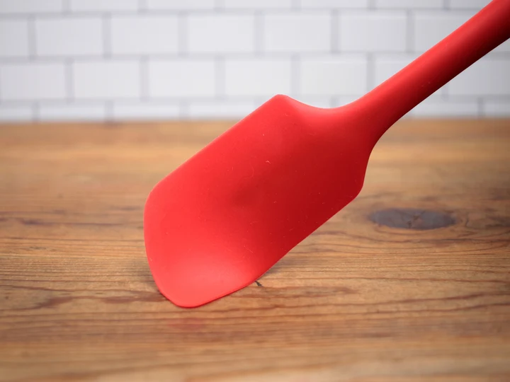 RSVP Ela Style Spatula - Red