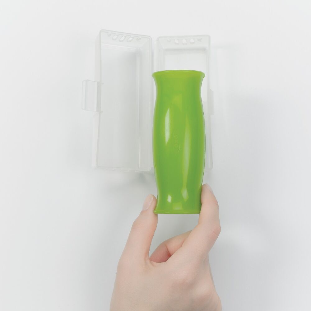 Oxo Garlic Peeler Green