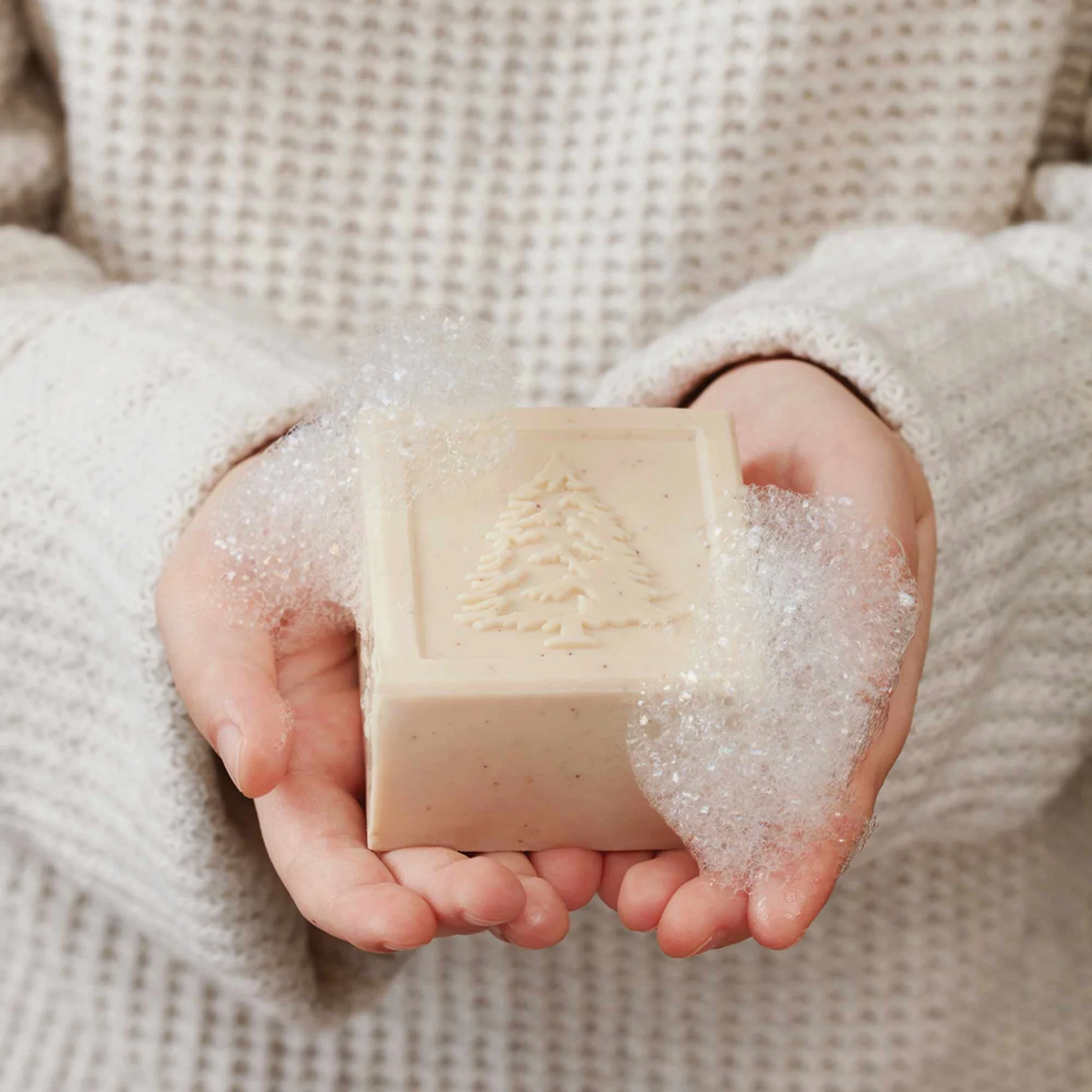Thymes Frasier Fir Soap Bar