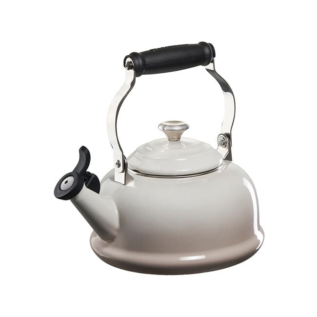 Le Creuset Classic Whistling Tea Kettle 1.7 Qt