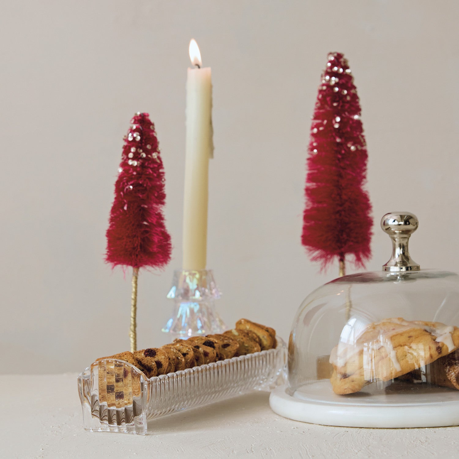 Creative Co-op Pressed Glass Scalloped Cracker Dish