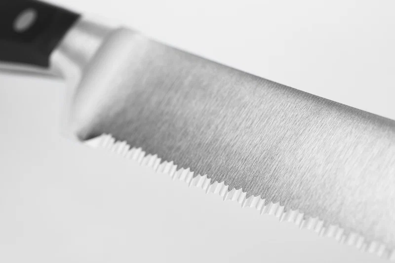 Wusthof Classic 9" Double-Serrated Bread Knife
